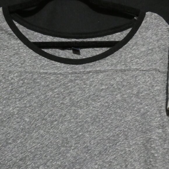 AMERICAN EAGLE OUTFITTERS | small | Short Sleeve Crew Neck Shirt With Stripes - Picture 4 of 16